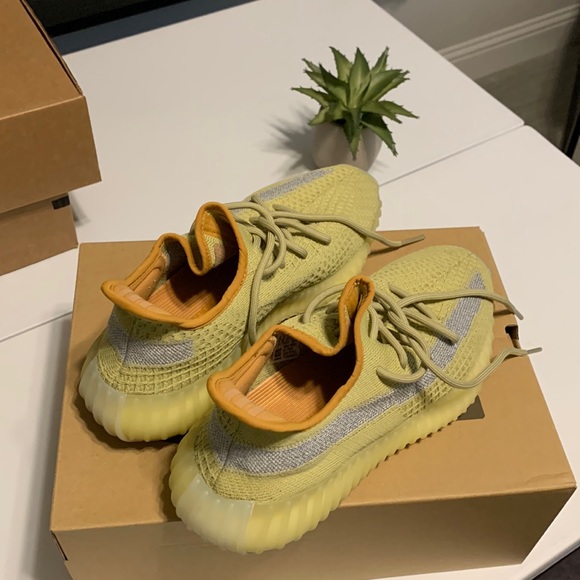 🤙🏻 Used like new Size 9 men’s Yeezy Boost 350 - Picture 3 of 16